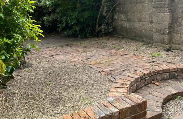 Garden Flat near train station - Foto 24