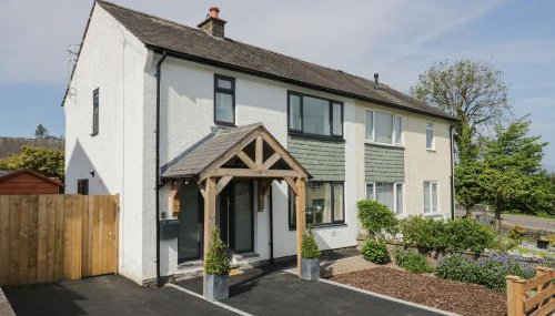 Ananda House - Photo 1