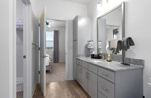 Luxury 2 BR Getaway Near Oak Mountain Park - Foto 54