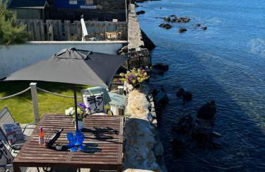 Splash Cottage beach house with Sea lapping Garden - Foto 1