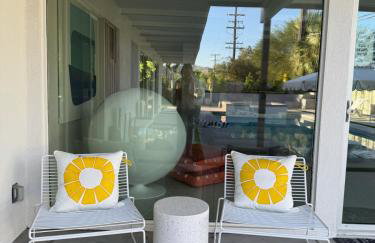 Aerhaus - Mid-Century Oasis - Foto 80