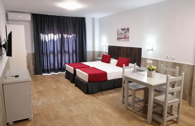 Apartamentos Puerta del Sur - Photo 16