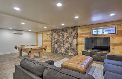 Deck, Games and Fire Pit Modern Pine Cabin! - Foto 9