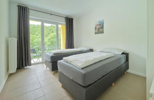 Monteurwohnungen in Trier - Parkplatz - Einzelbetten - Waschmaschine und Trockner - Foto 8