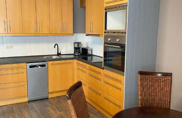 Am Bahnhof - Foto 12