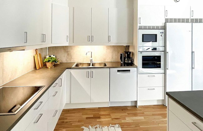 6 Person Holiday Home in Vikbolandet-by Traum - Foto 5