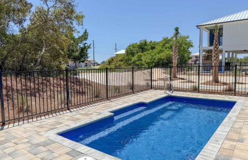 NEW St George Island Home wPrivate Pool - Foto 3
