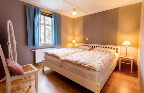 Schwesterherz im Schlafrock in Merxleben - Foto 3