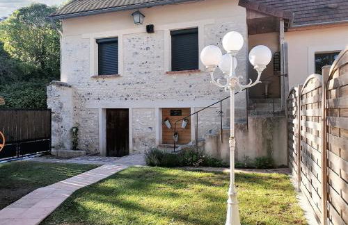 Maison de charme à Sainte-Geneviève-lès-Gasny avec jardin - Foto 1