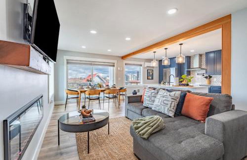 Spacious 3BR Home Sleeps 8 Private Backyard - Foto 4