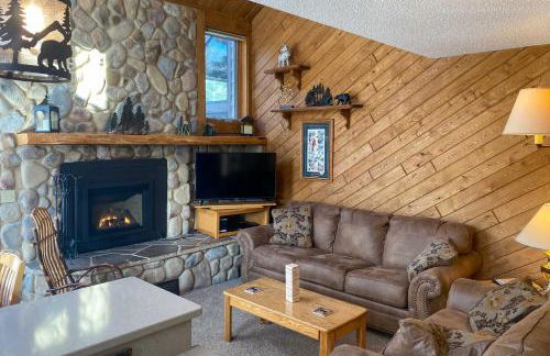 Lutsen Mountain Townhome - 2 Mi to Lake Superior! - Foto 5