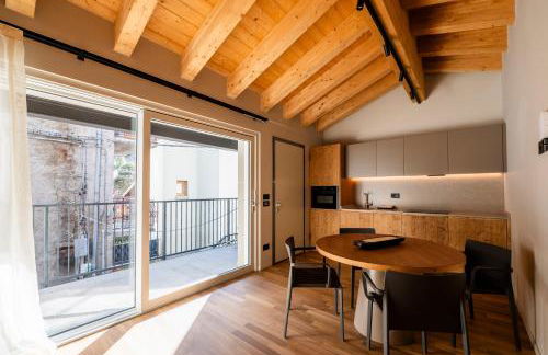 DALANIA MOUNTAIN APARTMENTS - Photo 153