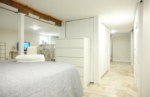 Best EWR Airport Studio-Hot Tub-Free Parking - Foto 29