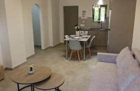 EVDOKIAS Apt,brand new 2025 modern Apt in the center of Alikanas - Foto 2