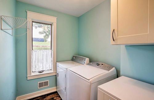 Grand Rapids Area Lakefront House with Dock - Foto 21