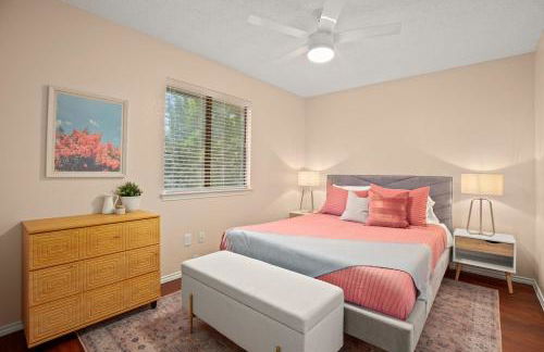 Poolside Oasis, Peaceful Retreat -20 min to Austin - Foto 35