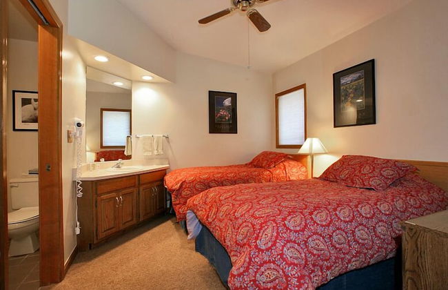 Swan Mountain Resort - Foto 3