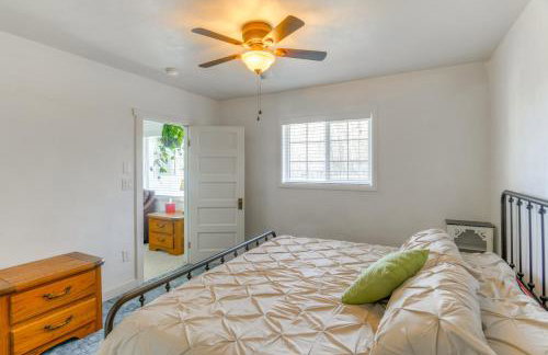 2 Mi to Snake River Quaint Farmhouse with Patio! - Foto 12