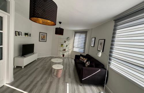 Un lujoso duplex en Radazul en primera linea de playa y con parking propio - Foto 11