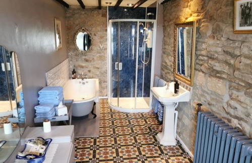 Pathways Holiday Cottage a Delightful 18th Century Stone Cottage in Derbyshire - Foto 43