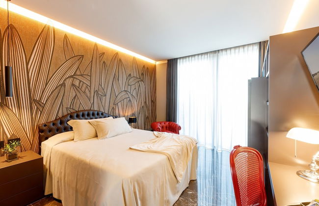 Hotel DeVille - Photo 13