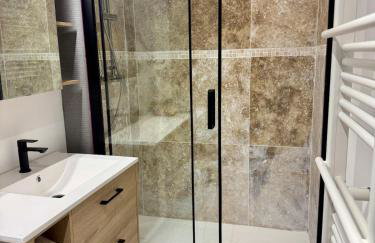 Saint-Germain T2 Residence Apartment - Foto 4