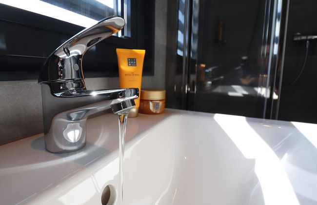 Houseboat in Lemmer With Harbor Views - Foto 15