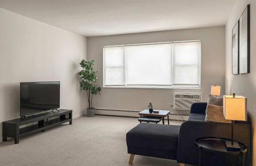 Chic City Retreat 1BR Unit - Church A2 - Foto 1