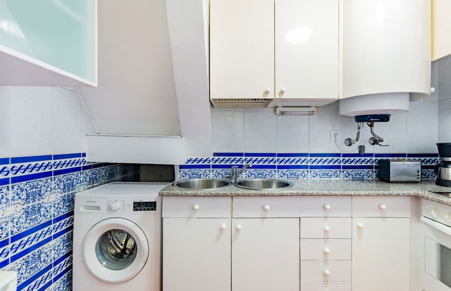 Duque's Cozy Retreat at Historical Lisbon - Foto 26