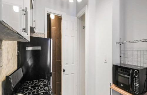 Upper E Side Spacious Studio! - Foto 6