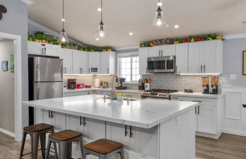 Mickeys House by OC Adventure Homes - Photo 17