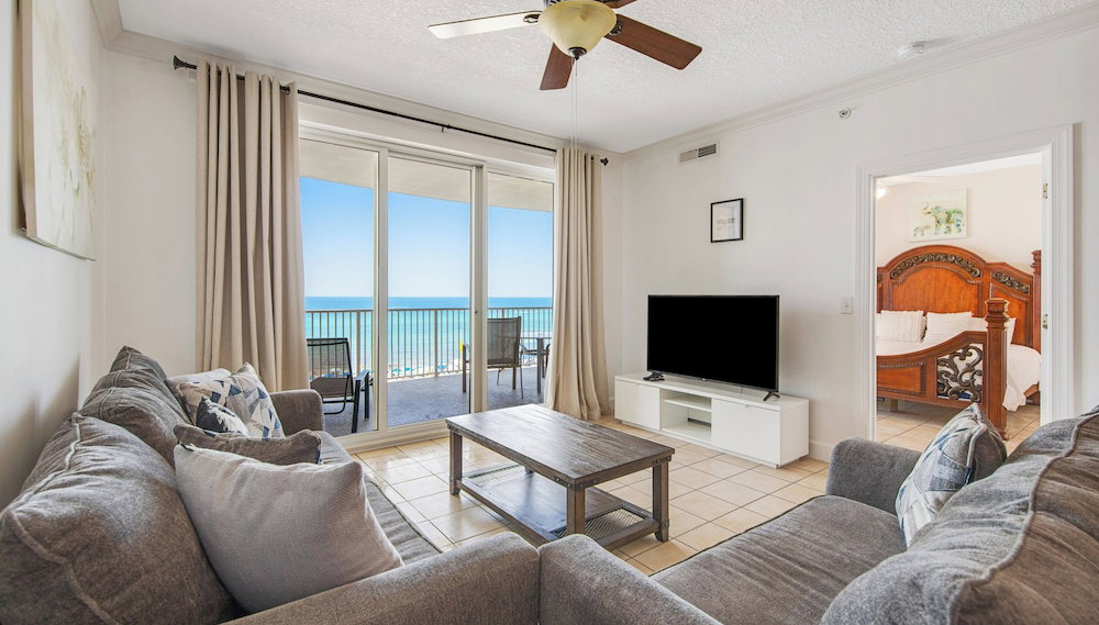 Fantastic Private Complex -Beachfront 2BD Ocean Villa! Gorgeous Amenities - Foto 1, Imagen principal