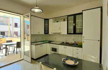 Casa Vittorio a 100m dalla Sabbia - Foto 3