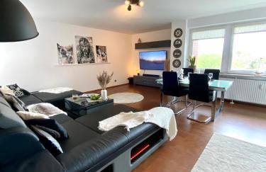 WIKINGERBUDE by Nordmann's Hus - mit großem Balkon, Garage & XXL- Sofa für bis zu 4 Personen - Foto 7