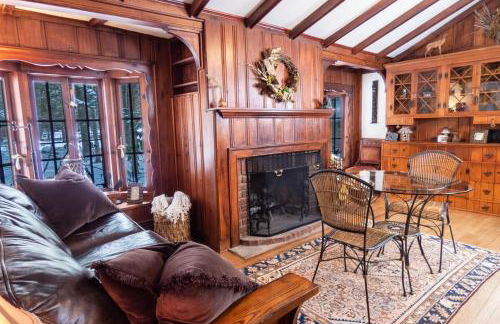 Enchanted Fox Dell Cottage - Foto 1