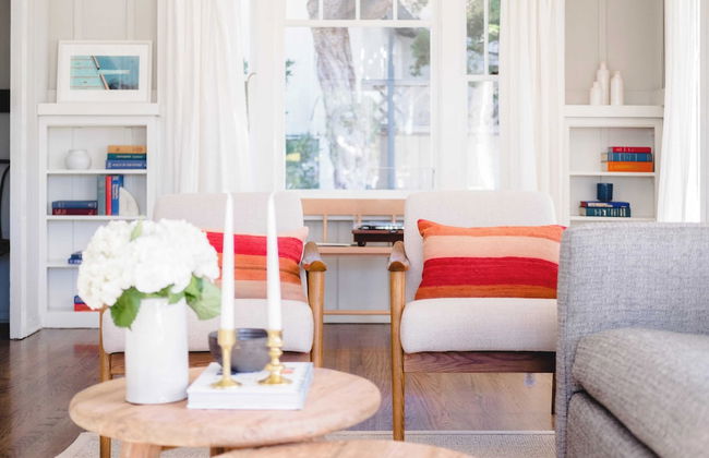 Topaz By Avantstay Adorable Cottage Walking Distance to Beach w/ Large Patio - Foto 3