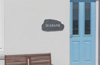 LLANSTEFFAN - SEABANK - a lovely holiday home on the beach front - Foto 10