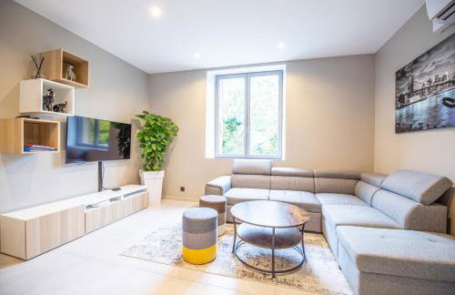 L'ESCAPADE PASSION EXPERIENCE - FAMILY & ANIMAUX Welcome - Balneo SPA Jardin - Elegance & Confort - CLIMATISATION - Elite Premium Properties Services - Foto 14