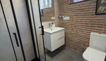 BlueWave El Palo Malaga - Foto 3, Shower