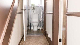 Spacious 4Bed Parking & Wi-Fi - Contractor Stays - Foto 2