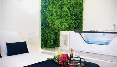 Suite in the City avec JACUZZI PRIVATIF - Hyper Centre - Foto 5