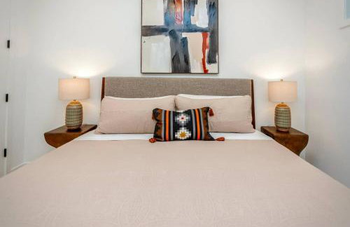 Ultra Modern Luxury - New Construction 4 Bedrooms - Photo 64