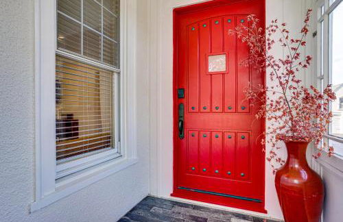 Explore Orange and NYC! Luxury Family Home with Deck - Foto 42