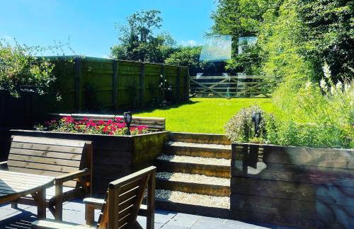 Luxury Three Bedroom Barn Conversion in Devon - Photo 11