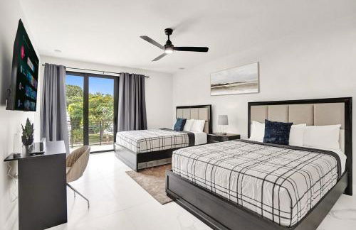 4BR w htd Pool Walk to Las Olas 5mins to Beach - Foto 59