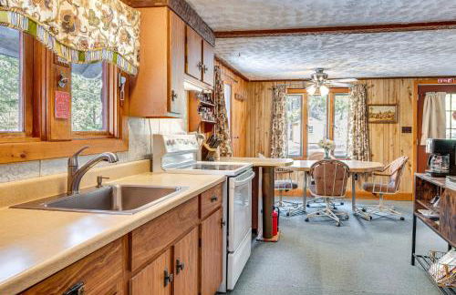 2 Mi to Ossipee Lake Forest-View Sanctuary! - Photo 8