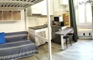 Domus Cassinis Metro and trains at your doorstep - Foto 30