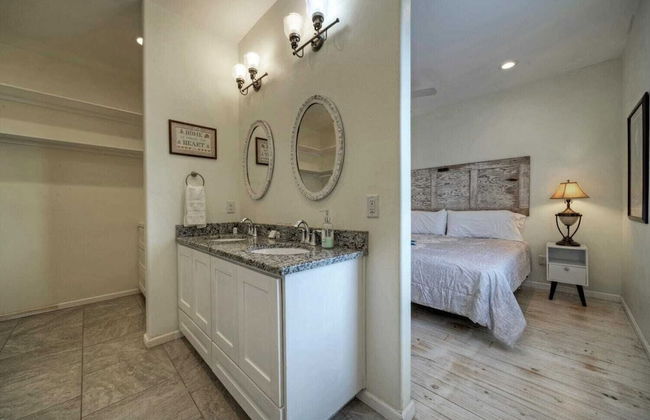 2 Waterfront Homes w/ Views, Pool, Boat Dock Laguna Village Oasis by Avantstay - Foto 35