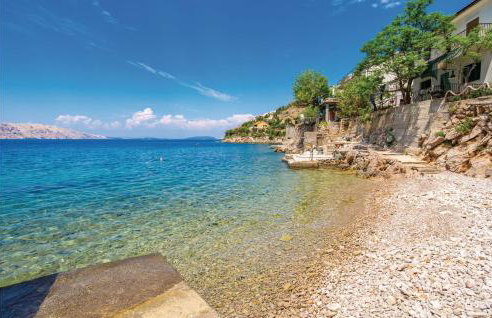 Lovely Home In Josinovac With Wifi - Photo 10