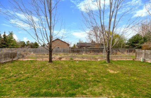 Hello Dolly! 3 beds, 2 bath, 2 TV's, Fireplace, Quiet Neighborhood in Star, ID minutes from walking trails and river views - Foto 30